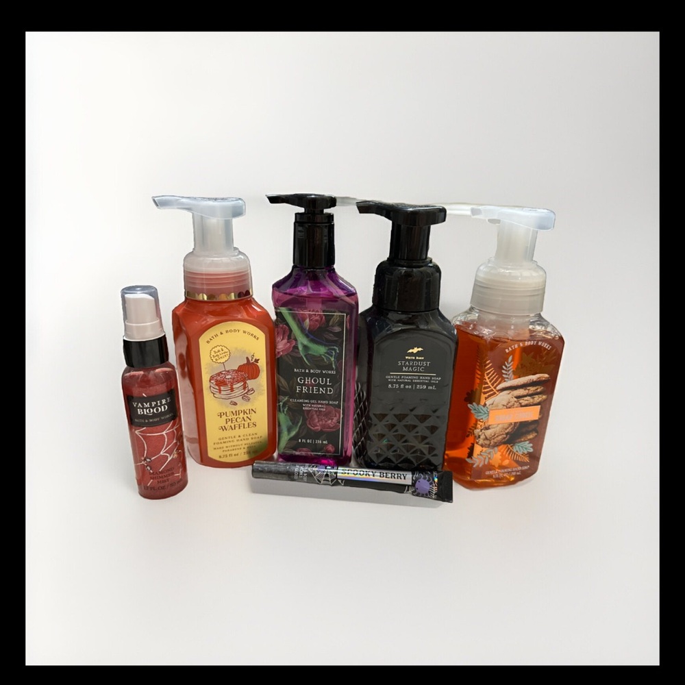 Bath and Body Works Halloween/Fall fragrance bundle brand new